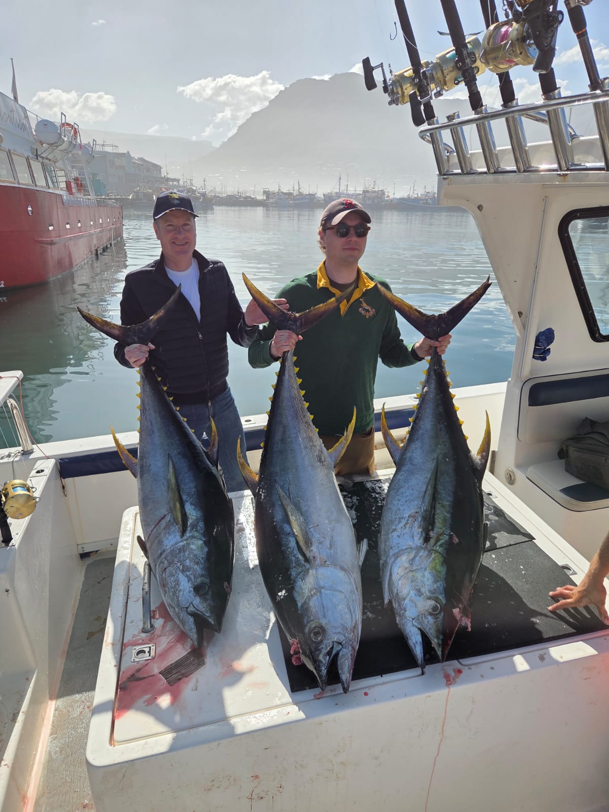 Cape Town Fishing Charter News – Captains Log May – Hooked On Africa 9 Cape Town Fishing Charter News - Captains Log May - Hooked On Africa 9